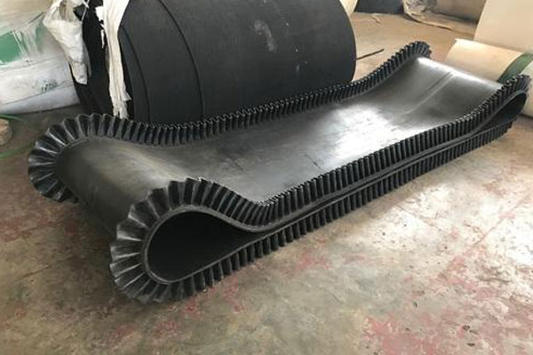 Sidewall Cleated Conveyor Belt