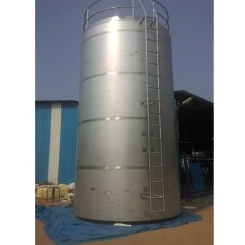 Milk Storage Tank and Silo