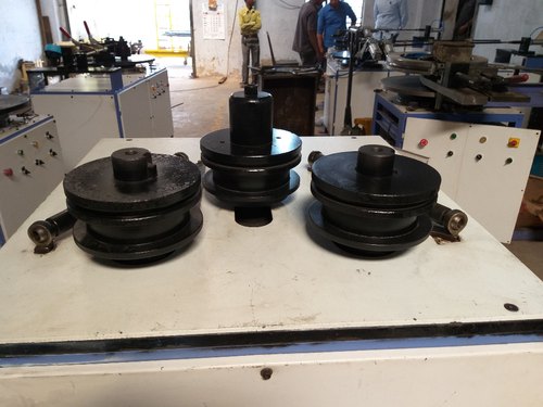 THREE ROLLER MACHINE