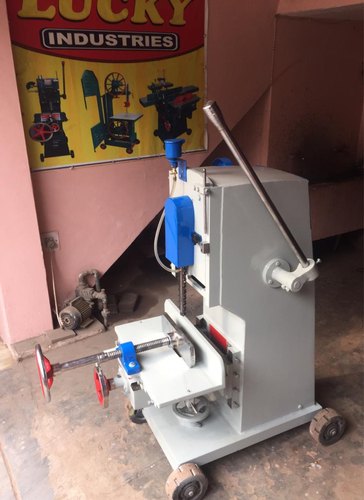 Chainsaw Machine Small