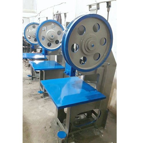 Fully automatic 15 Ton Hawai Slipper Making Machine