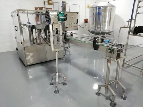 Automatic Pet Bottle Filling Machine