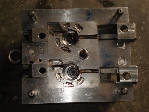 Gas Regulator Mould