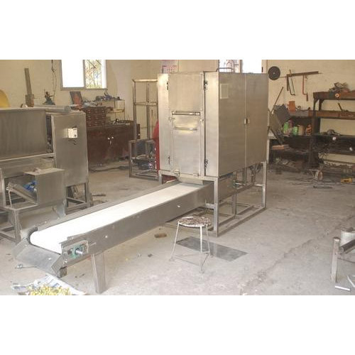 Semi Automatic Raw Mango Cutting Machine