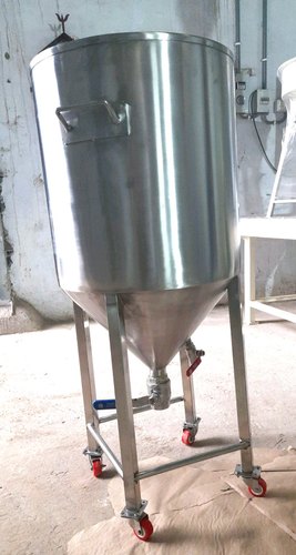 Beverage Storage Tank