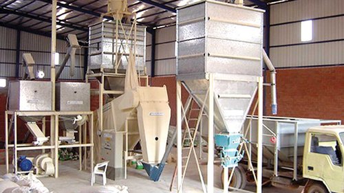 Animal Feed Making Machine