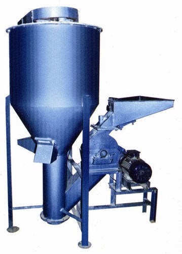 Poultry Feed Making Machine
