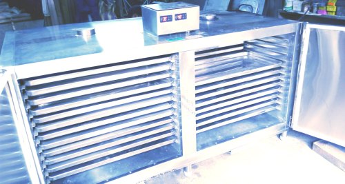 Duex Automatic SS Tray Dryer Capacity 50-2000 Kg