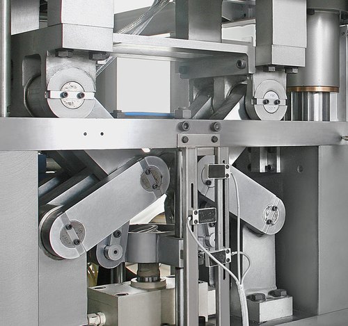 Hydraulic And Servo Thermoformers  Dispocon