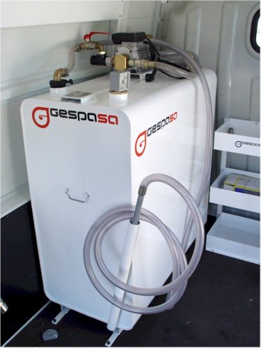 Mobile Oil Tank With Dispenser Meter