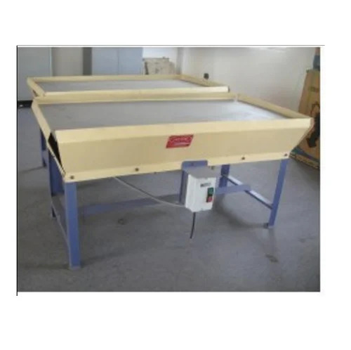 Vibrating Table