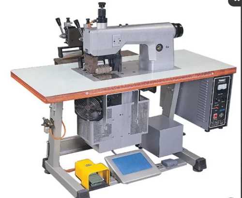 Non Woven Carry Bag Machine
