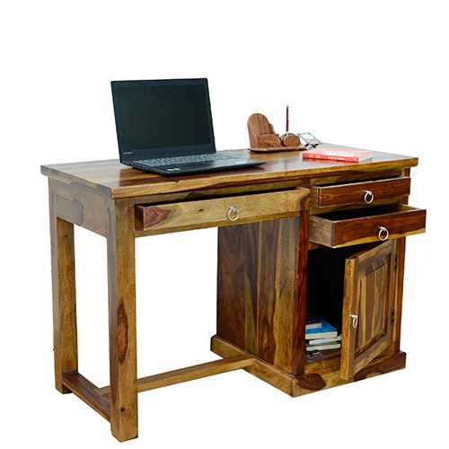  Computer Table