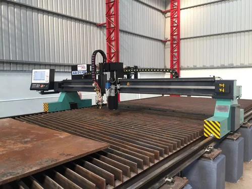 CNC Flame and Plasma Cutting Machine
