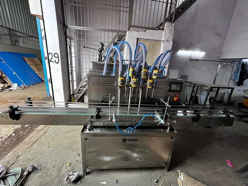 Edible Oil Filling Machine