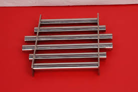 Magnetic filter bar