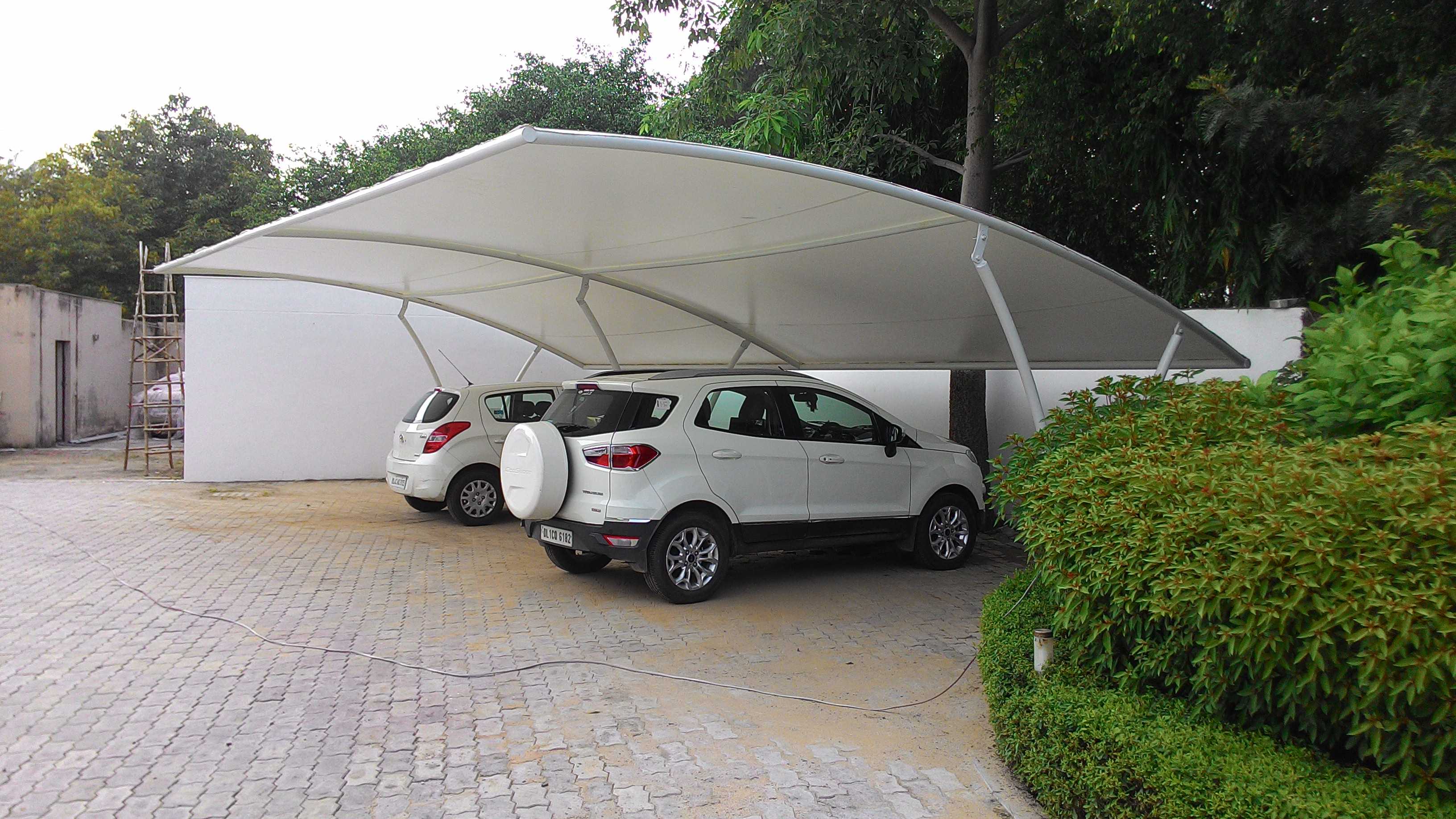 Car parking tensile