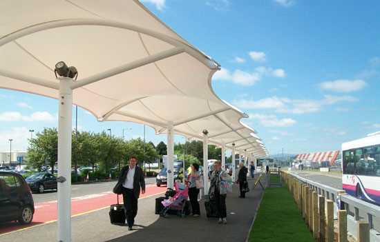 Tensile walkway