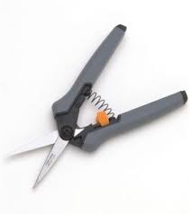 Spring Action Micro Scissors