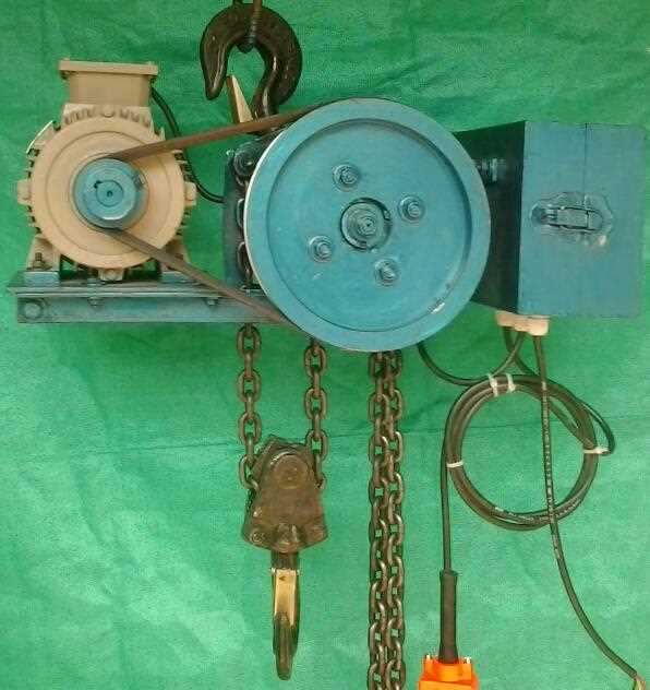 Motorized Triple Spur Gear Chain Pulley Block(Capacity 0-5 Ton to 20-0 Ton)