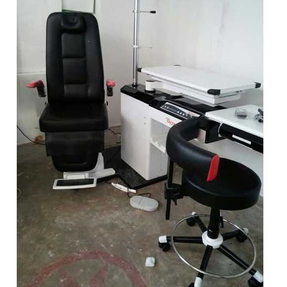 Refraction Chair Unit