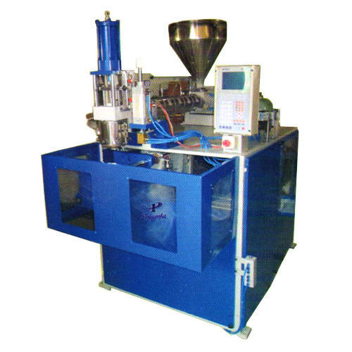 Accumulator Blow Moulding Machine