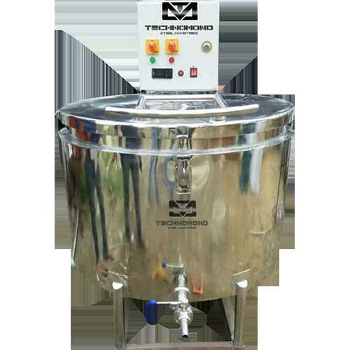 Bulk Milk Cooler