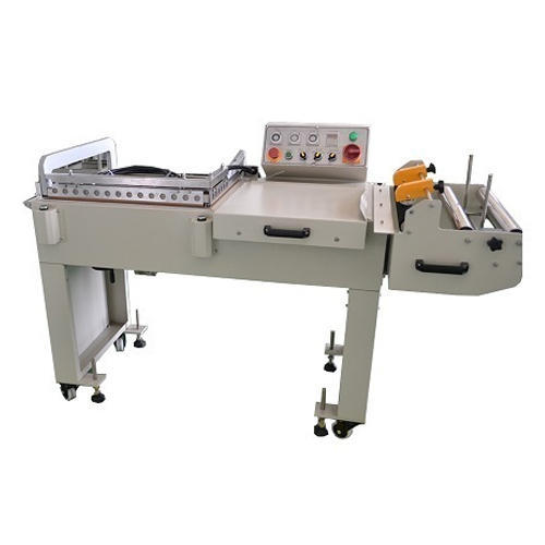 Vertical Shrink Wrapping Machine