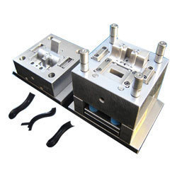 INJECTION MOLUDING DIES