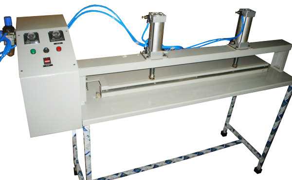Plastic Pouch Sealing Machine