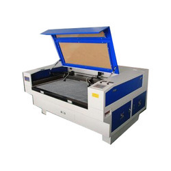 LASER ENGRAVING CUTTING MACHINE