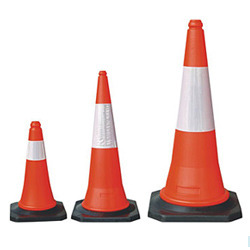 PLASTIC TRAFFIC CONES ACCESSORIES