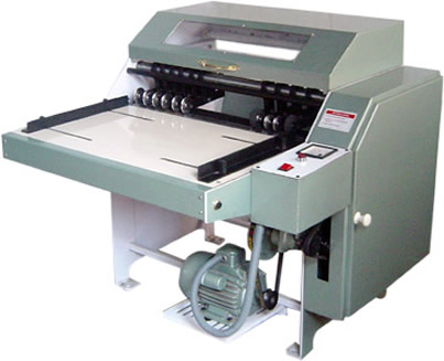 Sticker Cutting Machine