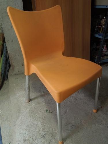 CAFETERIA CHAIRS
