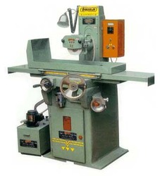 GRINDER MACHINE TOOL