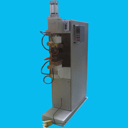 SPOT WELDING MACHINE FOR STEEL INDUSTRY