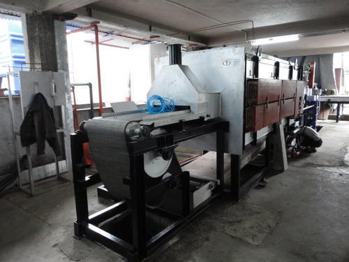 CONVEYOR TYPE FURNACE
