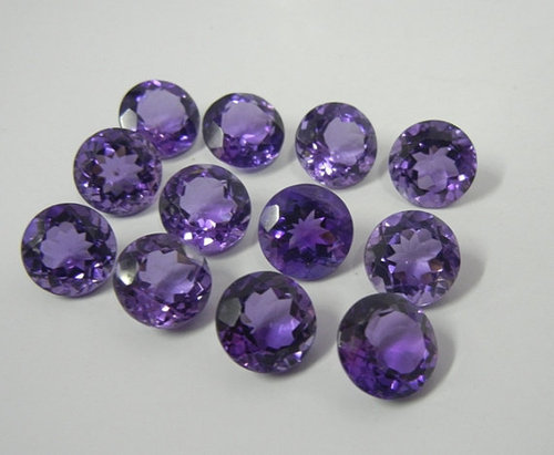 FACETED GEMSTONE