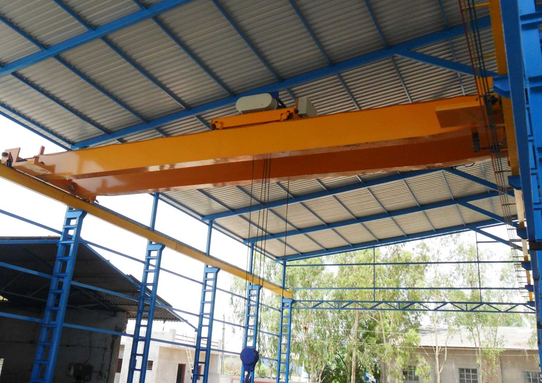 EOT crane  (SMEC 10)
