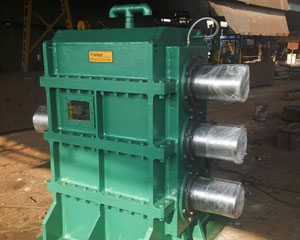 PINION GEAR BOX