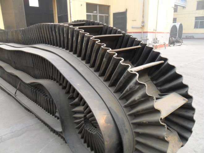 Sidewall Cleated Conveyor Belt