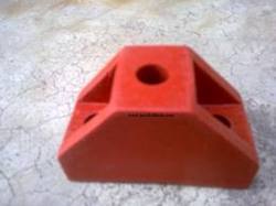 Crane insulators